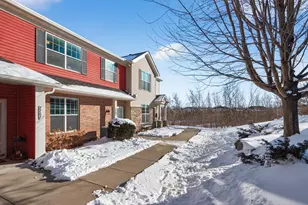 7769 Madelyn Creek Dr, Victoria, MN 55386 - Photo 3