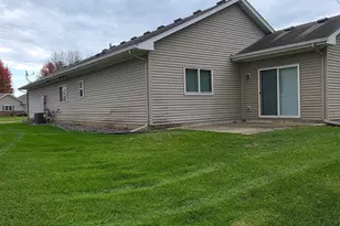 151 Garner Cir, Montrose, MN 55363 - Photo 3