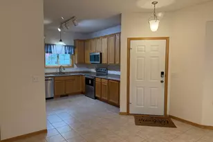 151 Garner Cir, Montrose, MN 55363 - Photo 5
