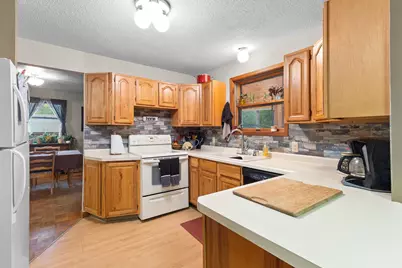 27640 Meridian Avenue, Belle Plaine, MN 56011 - Photo 9