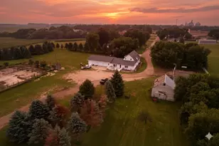 200 Spring View Dr, Edgerton, MN 56128 - Photo 5