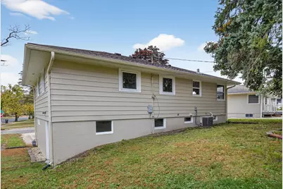 2106 8th Avenue NE, Rochester, MN 55906 - Photo 7