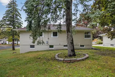 2106 8th Avenue NE, Rochester, MN 55906 - Photo 5