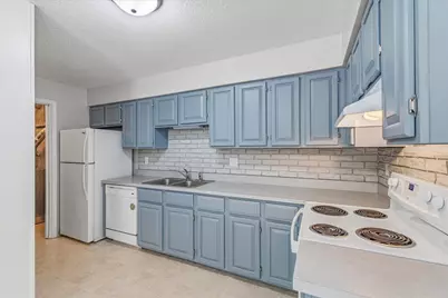 907 Monterey Drive, Shoreview, MN 55126 - Photo 9
