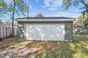 681 Glencoe St NE, Fridley, MN 55432 - Photo 41