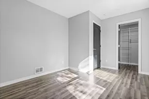 681 Glencoe St NE, Fridley, MN 55432 - Photo 19