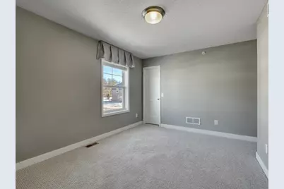 10269 Chesshire Lane N, Maple Grove, MN 55369 - Photo 13