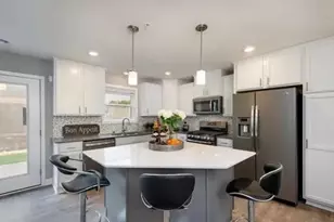 10269 Chesshire Ln N, Maple Grove, MN 55369 - Photo 19