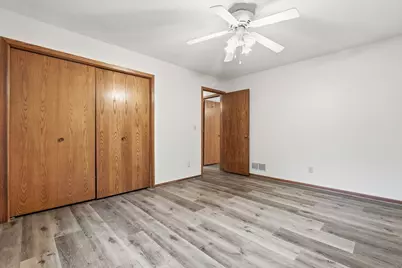 22089 Jason Avenue Court N, Forest Lake, MN 55025 - Photo 15