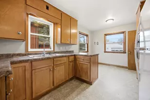 1316 8th St N, Fargo, ND 58102 - Photo 9