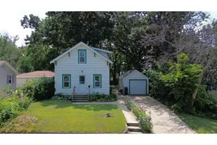 904 14th Ave NE, Austin, MN 55912 - Photo 1