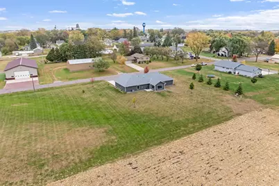 305 Harrison Street, Welcome, MN 56181 - Photo 11