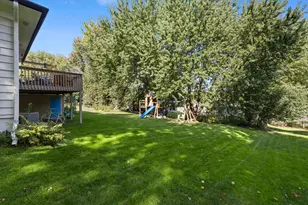 4444 Victoria St N, Shoreview, MN 55126 - Photo 51