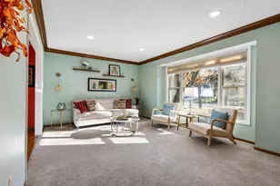 4444 Victoria St N, Shoreview, MN 55126 - Photo 7