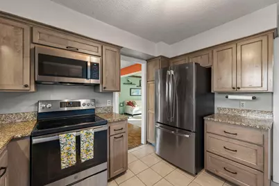 4444 Victoria Street N, Shoreview, MN 55126 - Photo 17