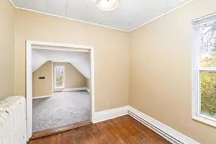 1324 E 2nd St, Duluth, MN 55805 - Photo 19