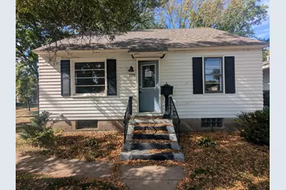 109 30th Avenue N, Saint Cloud, MN 56303 - Photo 1