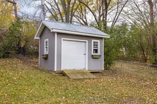 11300 Friar Ln, Hopkins, MN 55305 - Photo 25