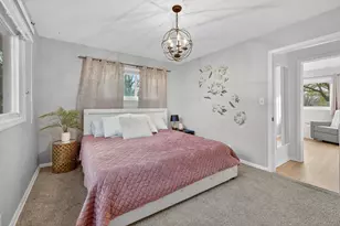 11300 Friar Ln, Hopkins, MN 55305 - Photo 13