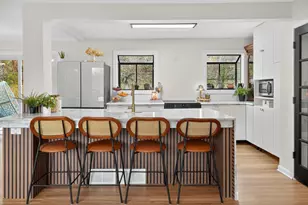 11300 Friar Ln, Hopkins, MN 55305 - Photo 3