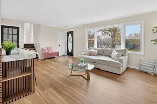 11300 Friar Ln, Hopkins, MN 55305 - Photo 11