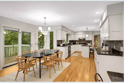 15395 Highland Bluff, Minnetonka, MN 55345 - Photo 7