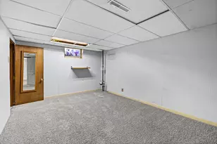 6717 Queen Ave S, Richfield, MN 55423 - Photo 29