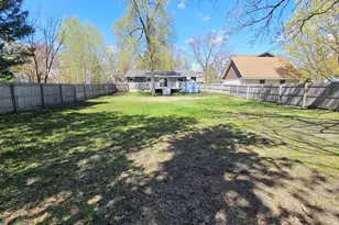 424 E 2nd St, Litchfield, MN 55355 - Photo 31