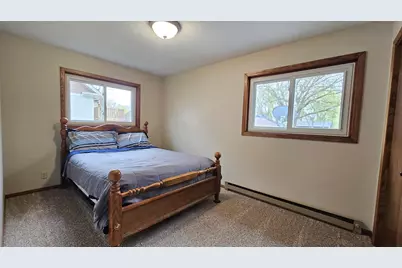 424 E 2nd Street, Litchfield, MN 55355 - Photo 13