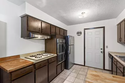 7599 Iverson Avenue S, Cottage Grove, MN 55016 - Photo 13