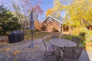 1349 Lincoln Ave, Saint Paul, MN 55105 - Photo 21