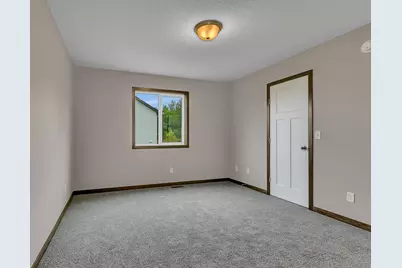 1804 Oak Pond Drive NW, Sauk Rapids, MN 56379 - Photo 11