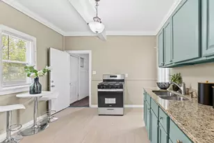 811 Queen Ave N, Minneapolis, MN 55411 - Photo 13