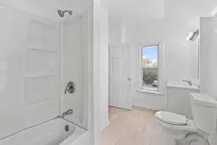 811 Queen Ave N, Minneapolis, MN 55411 - Photo 31