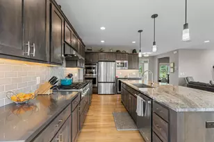 19438 Caravel Ct, Empire, MN 55024 - Photo 5