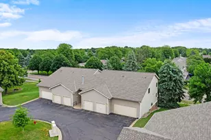 14855 Endicott Way, Apple Valley, MN 55124 - Photo 39