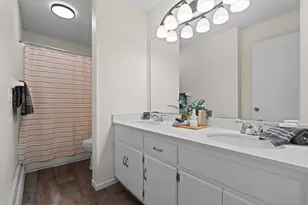 14855 Endicott Way, Apple Valley, MN 55124 - Photo 17