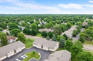 14855 Endicott Way, Apple Valley, MN 55124 - Photo 35