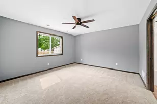 900 1/2 8th Ave N, Princeton, MN 55371 - Photo 17