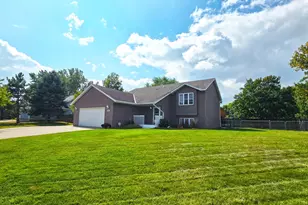 12617 Rolling Ridge Rd, Becker, MN 55308 - Photo 1