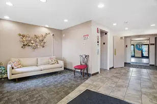 10211 Cedar Lake Rd, Hopkins, MN 55305 - Photo 23