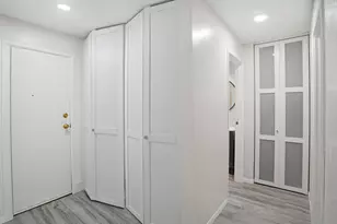 10211 Cedar Lake Rd, Hopkins, MN 55305 - Photo 11