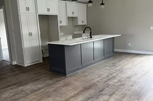 7255 Hawthorne Ct, North Branch, MN 55056 - Photo 5
