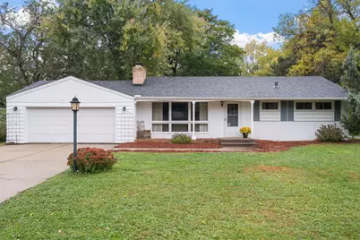 1843 Roselawn Avenue W, Roseville, MN 55113 - Photo 1