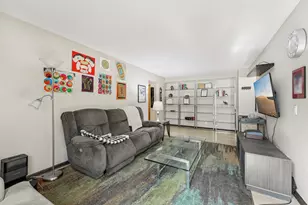 930 Westbrooke Way, Hopkins, MN 55343 - Photo 9