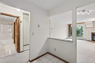 3850 Plymouth Blvd, Plymouth, MN 55446 - Photo 17