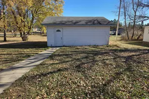 300 Central Ave S, Park Rapids, MN 56470 - Photo 29