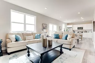 2087 Rainier Dr, Shakopee, MN 55379 - Photo 9