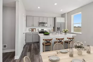 2087 Rainier Dr, Shakopee, MN 55379 - Photo 1