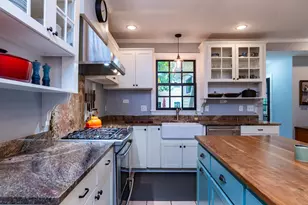 657 Lincoln Ave, Saint Paul, MN 55105 - Photo 15